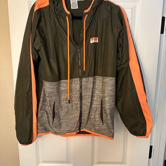 Pink Jacket - Picture 2 of 3